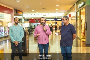 Inaugura&ccedil;&atilde;o da Maria Perfumada Boutique 