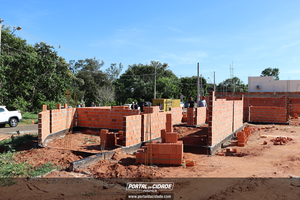 Clube dos 25 d&aacute; in&iacute;cio &agrave;s obras de constru&ccedil;&atilde;o da Casa Abrigo em Pen&aacute;polis