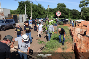 Clube dos 25 d&aacute; in&iacute;cio &agrave;s obras de constru&ccedil;&atilde;o da Casa Abrigo em Pen&aacute;polis