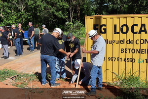 Clube dos 25 d&aacute; in&iacute;cio &agrave;s obras de constru&ccedil;&atilde;o da Casa Abrigo em Pen&aacute;polis
