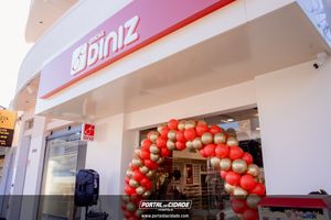 Inaugura&ccedil;&atilde;o &Oacute;ticas Diniz Pen&aacute;polis 