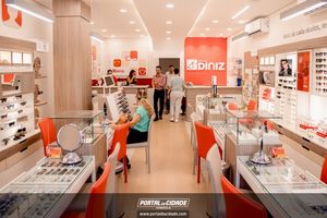 Inaugura&ccedil;&atilde;o &Oacute;ticas Diniz Pen&aacute;polis 