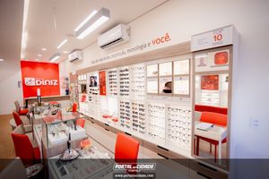 Inaugura&ccedil;&atilde;o &Oacute;ticas Diniz Pen&aacute;polis 