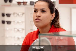 Inaugura&ccedil;&atilde;o &Oacute;ticas Diniz Pen&aacute;polis 