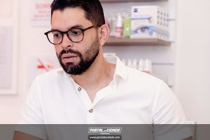Inaugura&ccedil;&atilde;o &Oacute;ticas Diniz Pen&aacute;polis 