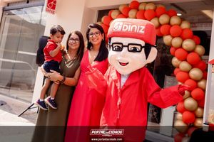 Inaugura&ccedil;&atilde;o &Oacute;ticas Diniz Pen&aacute;polis 