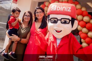 Inaugura&ccedil;&atilde;o &Oacute;ticas Diniz Pen&aacute;polis 