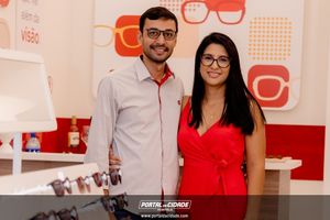 Inaugura&ccedil;&atilde;o &Oacute;ticas Diniz Pen&aacute;polis 