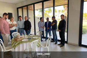 Encontro de Munic&iacute;pios Sobre Turismo