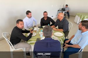 Encontro de Munic&iacute;pios Sobre Turismo