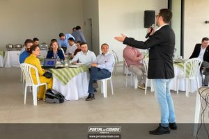 Encontro de Munic&iacute;pios Sobre Turismo