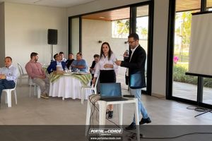 Encontro de Munic&iacute;pios Sobre Turismo