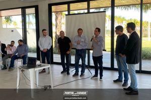 Encontro de Munic&iacute;pios Sobre Turismo
