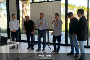 Encontro de Munic&iacute;pios Sobre Turismo