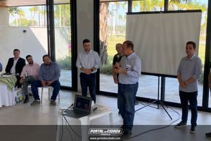 Encontro de Munic&iacute;pios Sobre Turismo