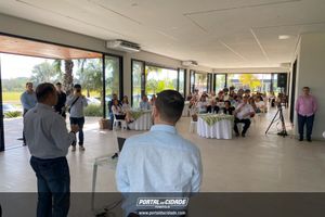 Encontro de Munic&iacute;pios Sobre Turismo