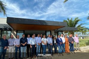 Encontro de Munic&iacute;pios Sobre Turismo