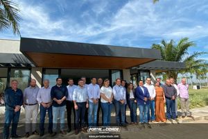 Encontro de Munic&iacute;pios Sobre Turismo