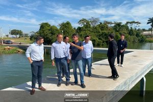 Encontro de Munic&iacute;pios Sobre Turismo