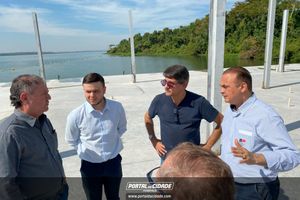 Encontro de Munic&iacute;pios Sobre Turismo