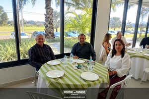 Encontro de Munic&iacute;pios Sobre Turismo
