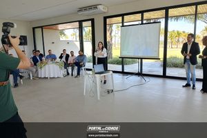 Encontro de Munic&iacute;pios Sobre Turismo