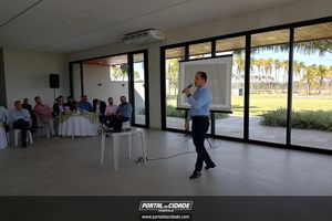 Encontro de Munic&iacute;pios Sobre Turismo