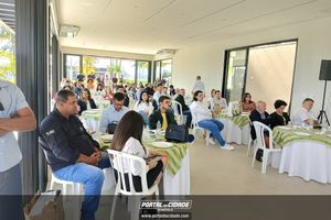 Encontro de Munic&iacute;pios Sobre Turismo