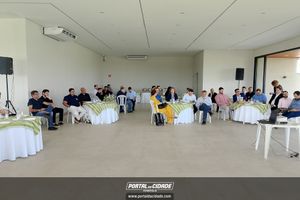 Encontro de Munic&iacute;pios Sobre Turismo
