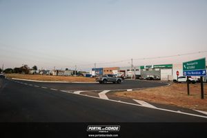 Entrega da duplica&ccedil;&atilde;o da rodovia de acesso a Pen&aacute;polis (SPA 486/300)