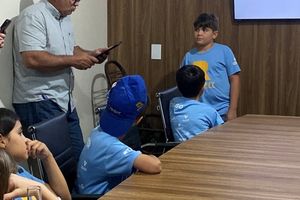 Apresenta&ccedil;&atilde;o de projeto de rob&oacute;tica para a Norplan