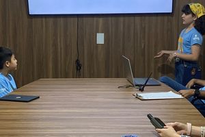 Apresenta&ccedil;&atilde;o de projeto de rob&oacute;tica para a Norplan