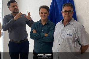 Cerim&ocirc;nia de inaugura&ccedil;&atilde;o da Policl&iacute;nica da Funepe