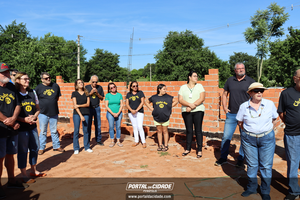 Clube dos 25 d&aacute; in&iacute;cio &agrave;s obras de constru&ccedil;&atilde;o da Casa Abrigo em Pen&aacute;polis