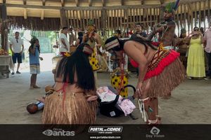 Cerim&ocirc;nia de Nomea&ccedil;&atilde;o de Henner Janzen como embaixador de Santa Cruz Cabr&aacute;lia 