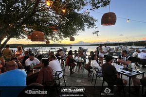 P&ocirc;r do Sol no Gallo Deck