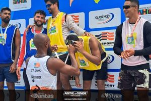 V&ocirc;lei Masculino Ver&atilde;o Costa Costa