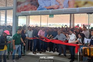 Inaugura&ccedil;&atilde;o Supermercado Irm&atilde;os Gon&ccedil;alves da Avenida Mamor&eacute;