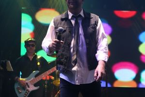 Banda Acr&oacute;polis &ndash; Flash Night (Festa do Padroeiro)