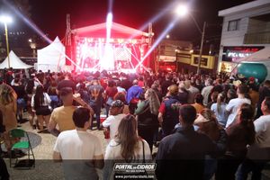Show com Z&eacute; Henrique e Gabriel (Festa do Padroeiro)