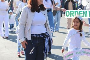 DESFILE C&Iacute;VICO &ndash; 132 ANOS DE RIO DAS PEDRAS