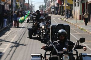 DESFILE C&Iacute;VICO &ndash; 132 ANOS DE RIO DAS PEDRAS