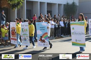 DESFILE C&Iacute;VICO &ndash; 132 ANOS DE RIO DAS PEDRAS