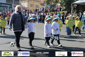 DESFILE C&Iacute;VICO &ndash; 132 ANOS DE RIO DAS PEDRAS
