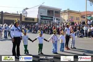 DESFILE C&Iacute;VICO &ndash; 132 ANOS DE RIO DAS PEDRAS