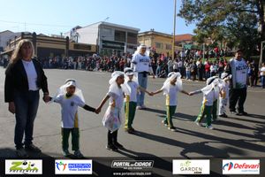 DESFILE C&Iacute;VICO &ndash; 132 ANOS DE RIO DAS PEDRAS