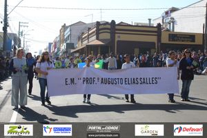 DESFILE C&Iacute;VICO &ndash; 132 ANOS DE RIO DAS PEDRAS