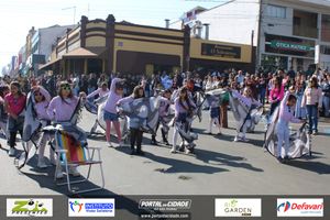 DESFILE C&Iacute;VICO &ndash; 132 ANOS DE RIO DAS PEDRAS