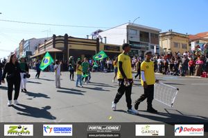 DESFILE C&Iacute;VICO &ndash; 132 ANOS DE RIO DAS PEDRAS