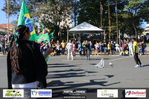 DESFILE C&Iacute;VICO &ndash; 132 ANOS DE RIO DAS PEDRAS
